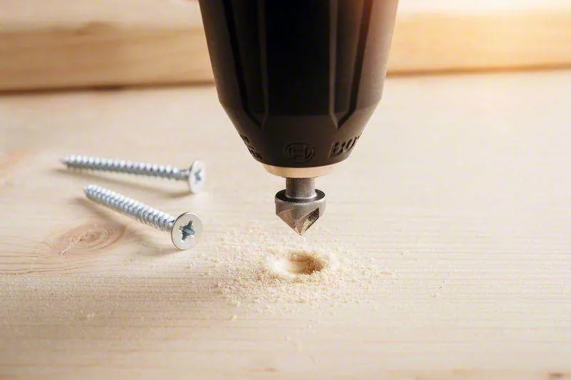 BOSCH 73 Parça Dolu Takım Çantası
