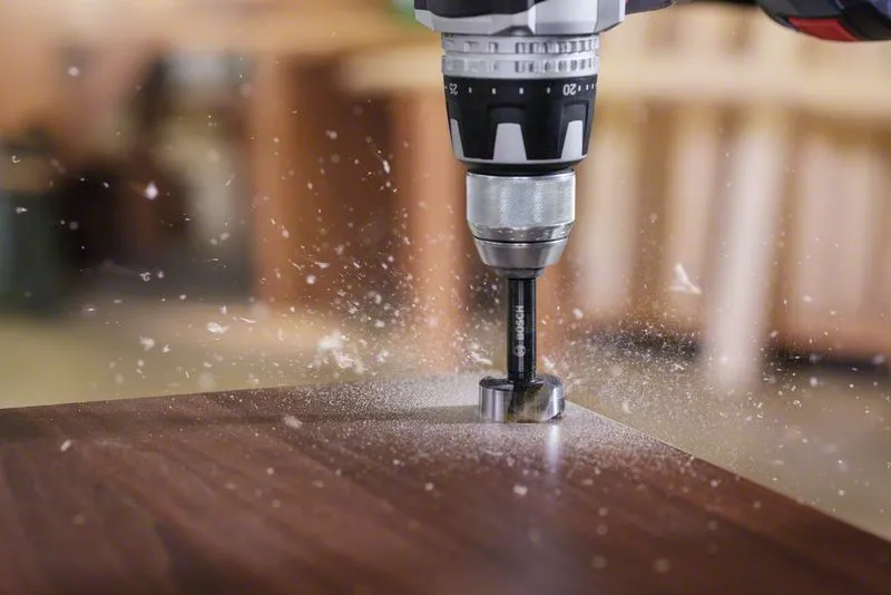 BOSCH Tas Menteşe Açma Ucu